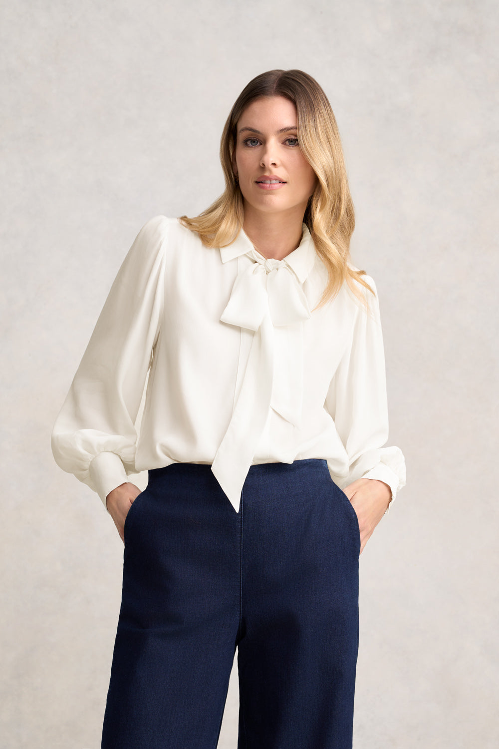 Silk Blend Shirt With Tie - Cream