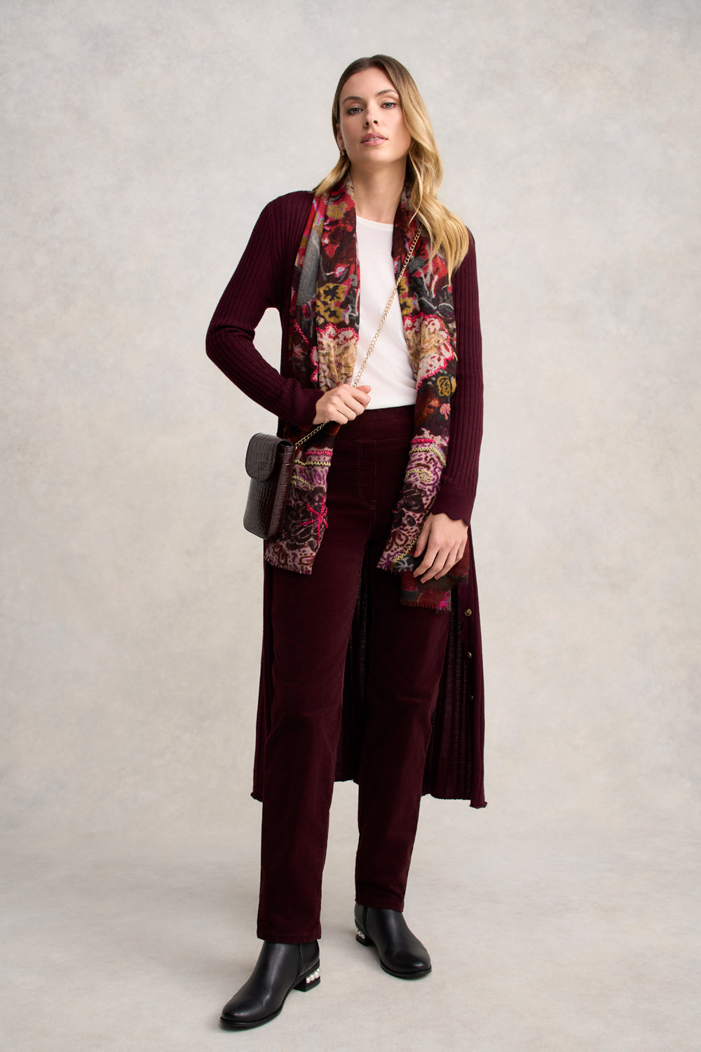 Cord Straight Leg - Burgundy