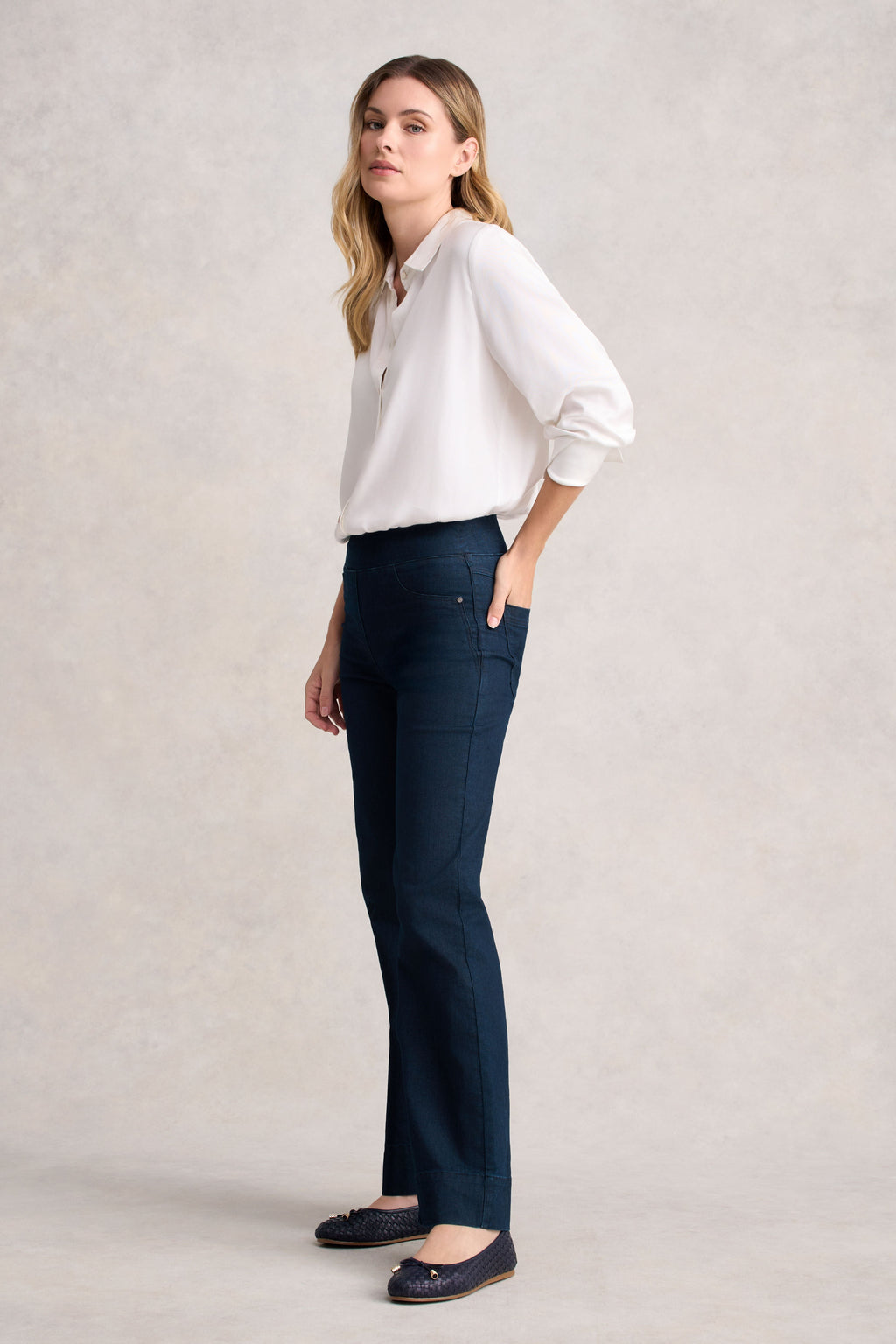 Relaxed Bootcut - Dark Denim