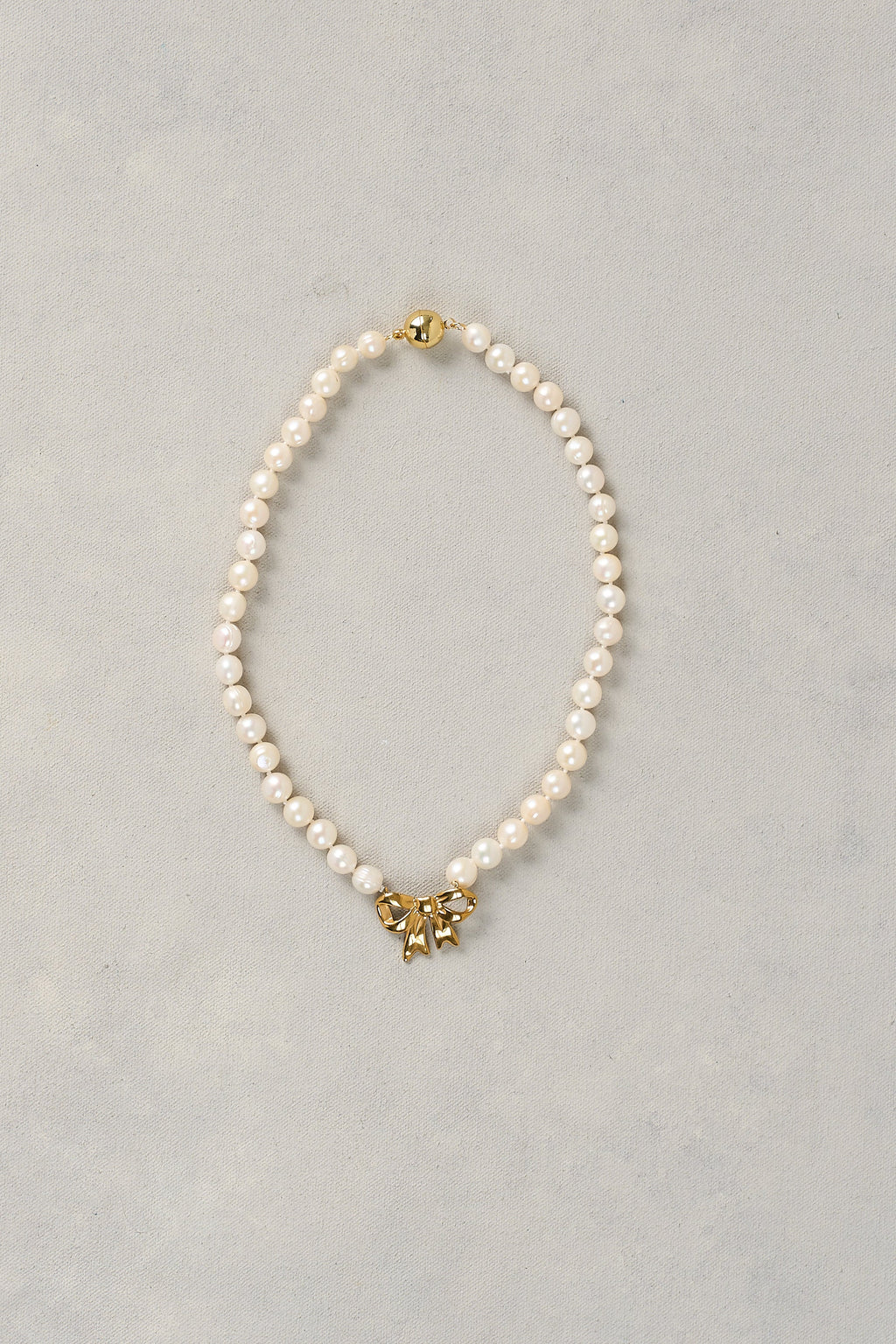 Pearl Bow Necklace - Cream
