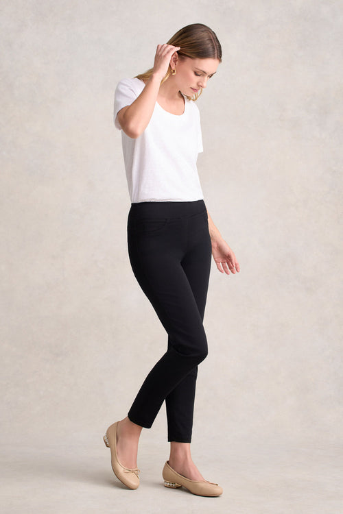 7/8 Skinny Leg - Black