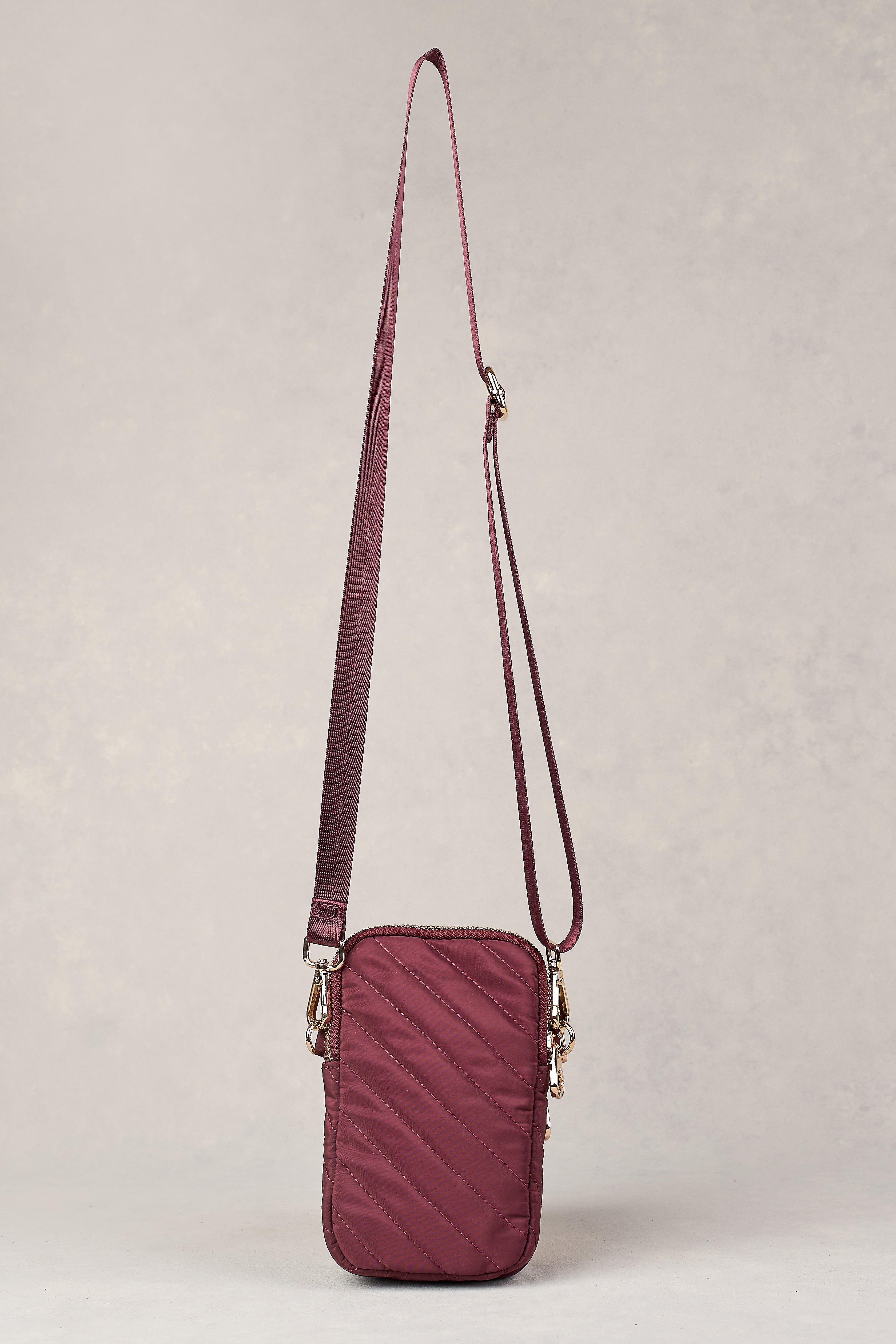 Manon Quilted Phone Bag - Merlot