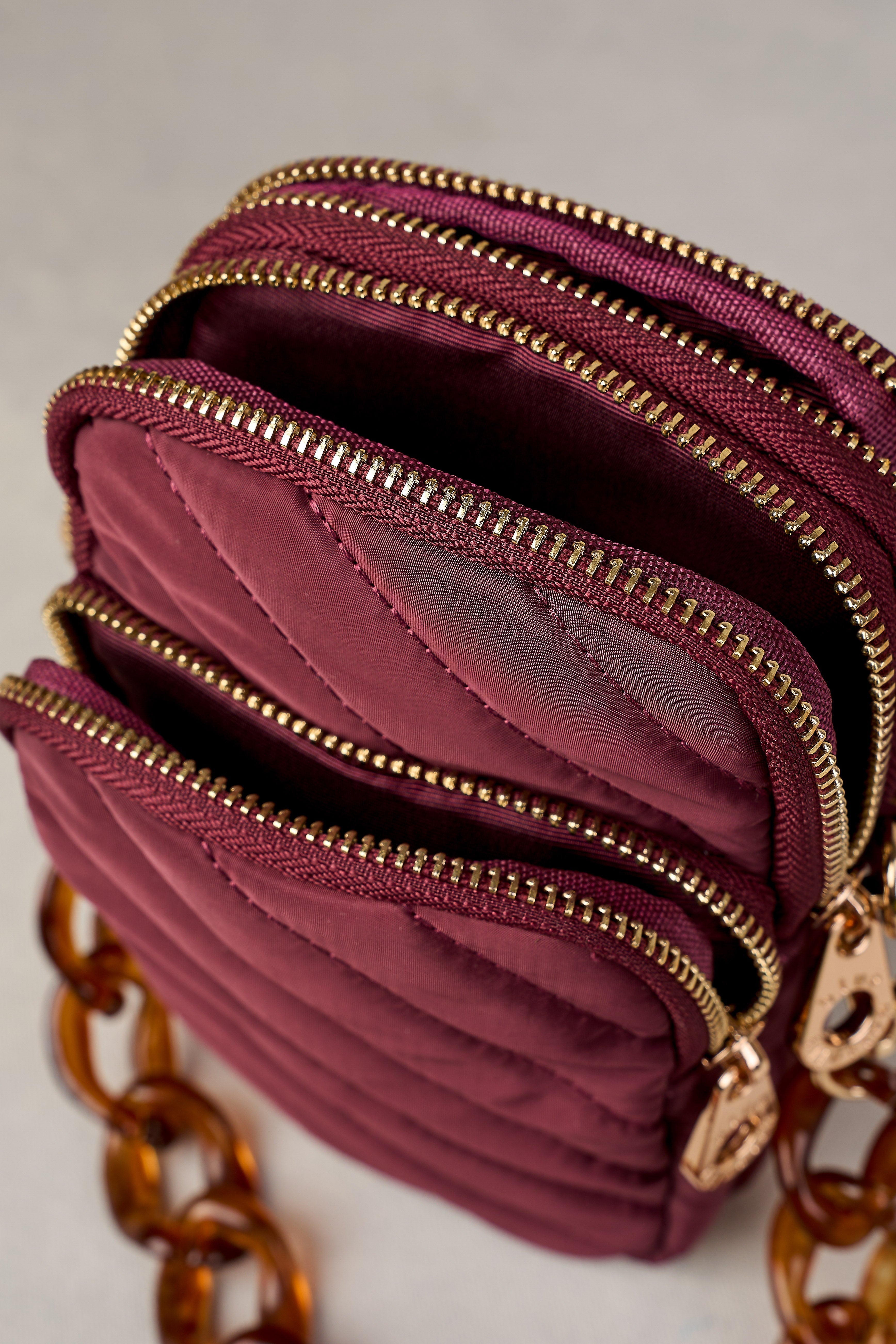 Manon Quilted Phone Bag - Merlot
