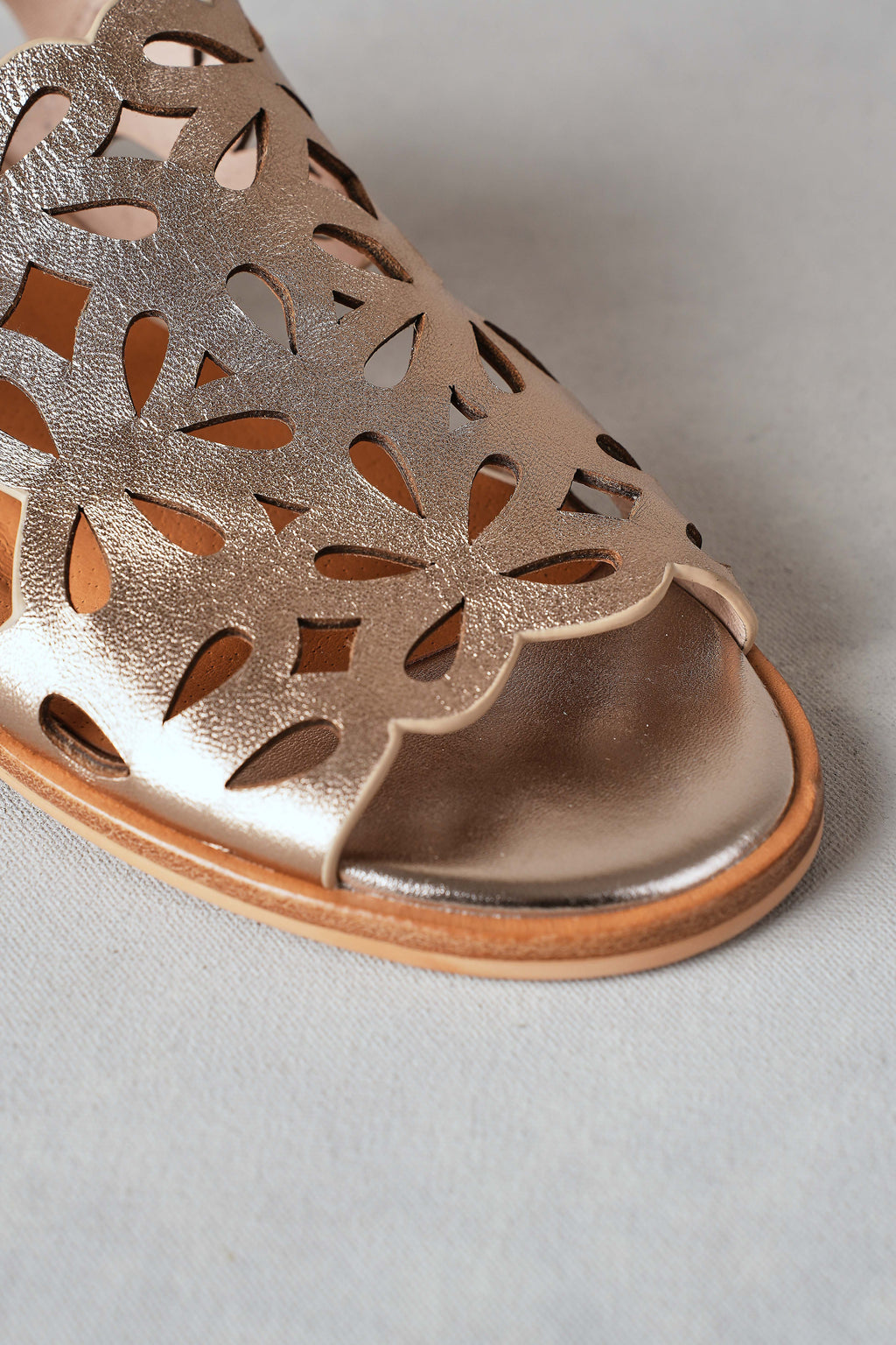 Clara Cut Out Sandal - Pewter